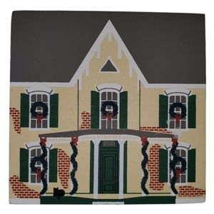 Cat's Meow  Howey House Bed & Breakfast, Hometown Christmas Series 1992